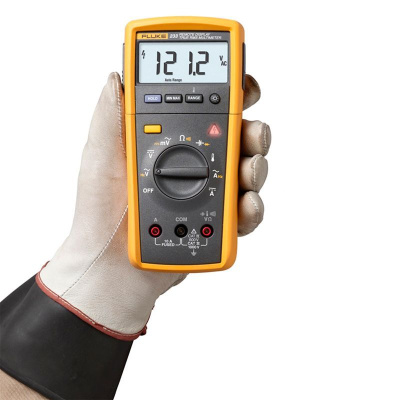 Мультиметр Fluke 233